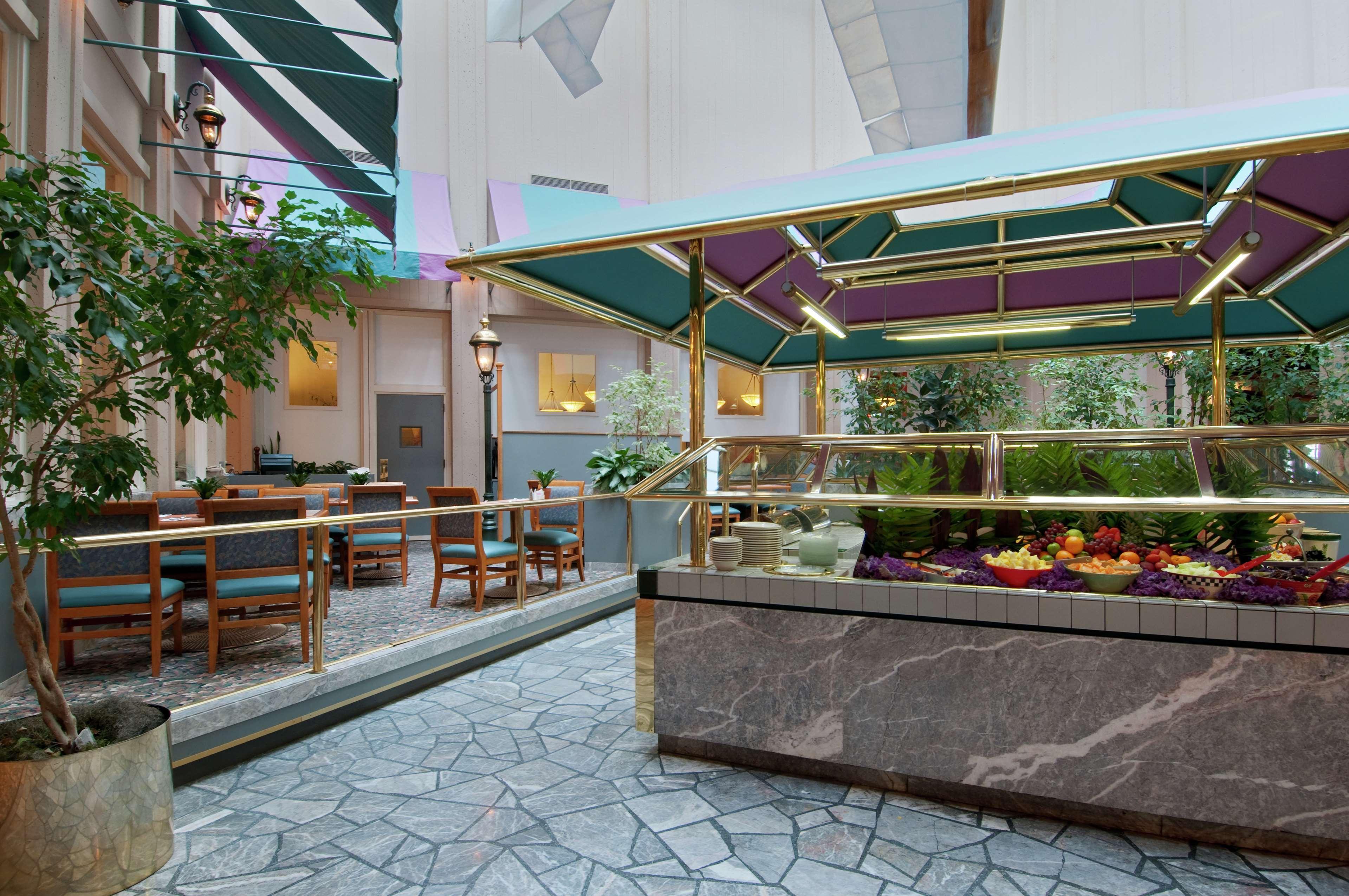 Hotel Hilton Oakland Airport Restaurace fotografie